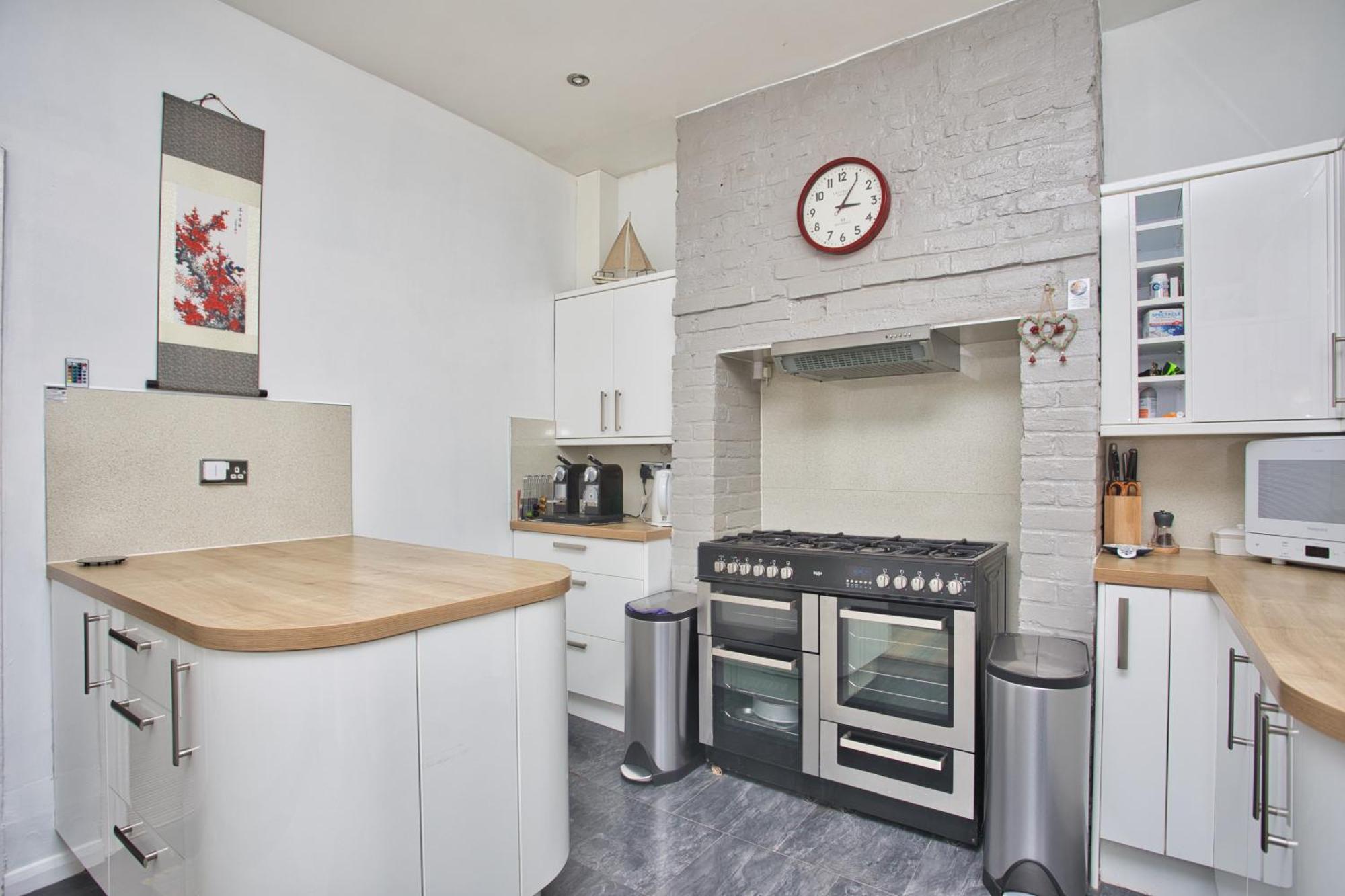 Spacious Seaside Escape In The Heart Of Deal, 4 Mins From The Beach מראה חיצוני תמונה