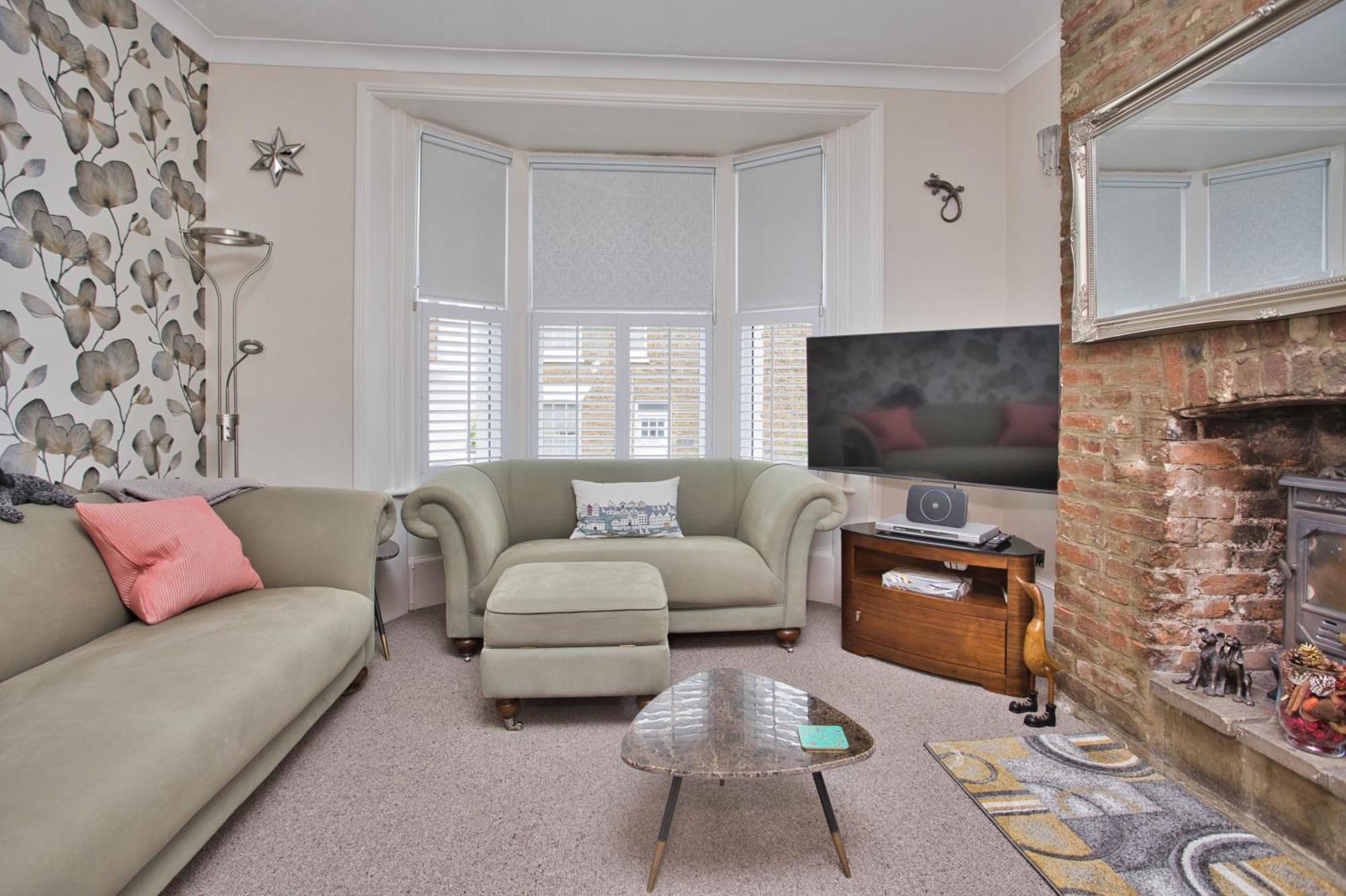 Spacious Seaside Escape In The Heart Of Deal, 4 Mins From The Beach מראה חיצוני תמונה